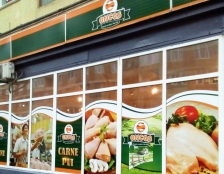 autocolant printat vitrina